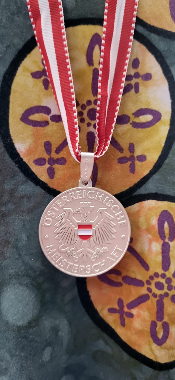 Ioanna Voutsinas Holt Silbermedaille